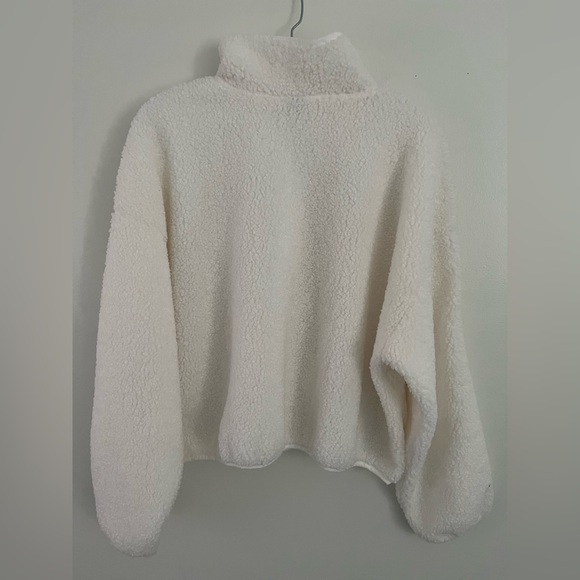 Old Navy Sherpa 1/4 Zip Pullover Womens Size Large White - Picture 4 of 5